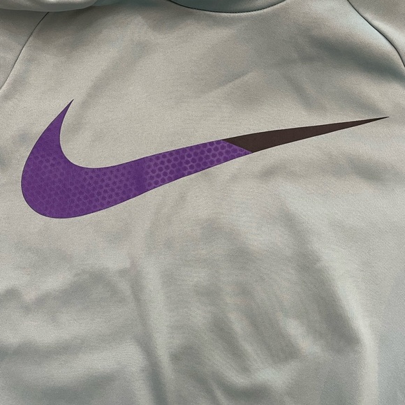 Nike Dri Fit Gray Purple Swoosh Hooded Pullover Sweatshirt - Picture 2 of 9